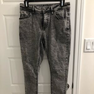BERSHKA GREY WASH SKINNY JEANS